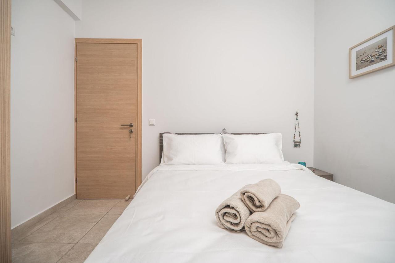 City Beach Apartment La Canea Esterno foto